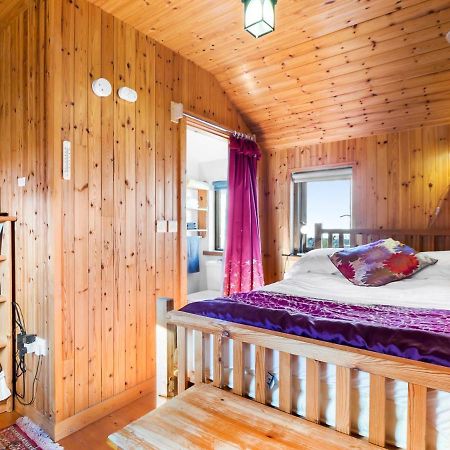 Seaside Log Cabin, Carna Villa Ngoại thất bức ảnh